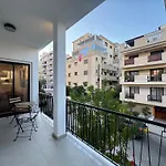 Gamehouse In The Center Apartman *